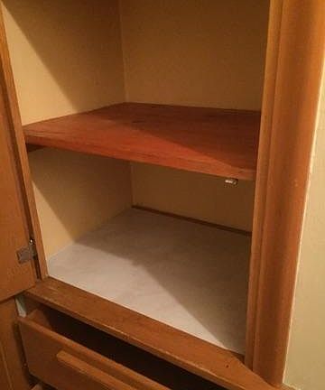 3rd image of 2313 Anna Ave