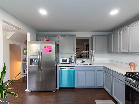 4th image of 14432 Manassas Gap Ct