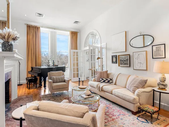 120 Beacon St APT 3, Boston, MA 02116
