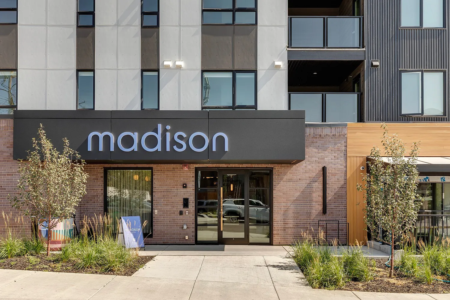 Madison Apartments — Photo 1