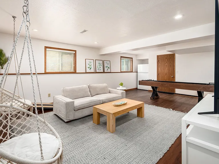 305 Ridgeway Dr — Photo 13