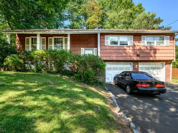 5 Parson Dr, West Orange Twp., NJ 07052