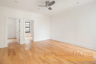 Rented by aptsandlofts.com