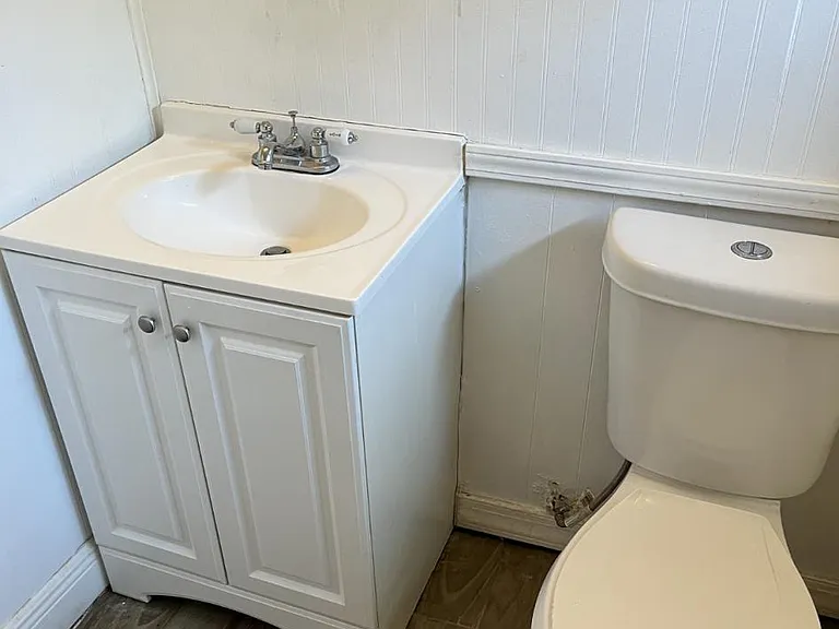 2204 Monterey St #2 — Photo 5