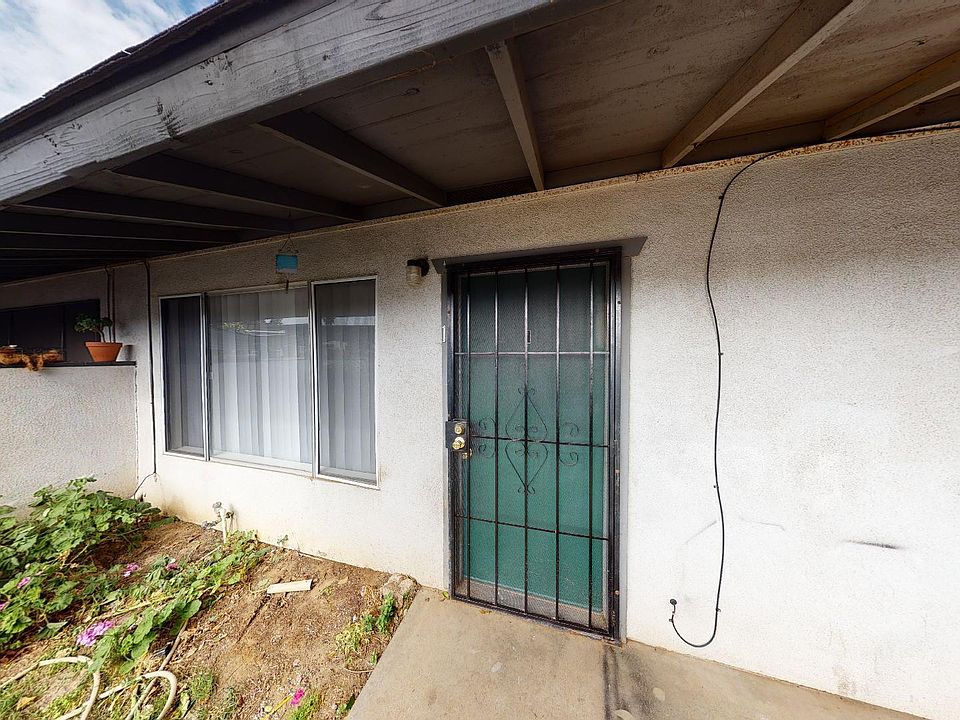 1st image of 2635 Lawrence St APT 1