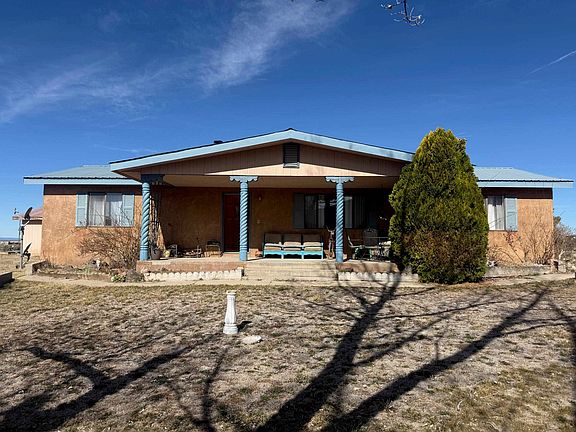 3rd image of 2 Fork Rd