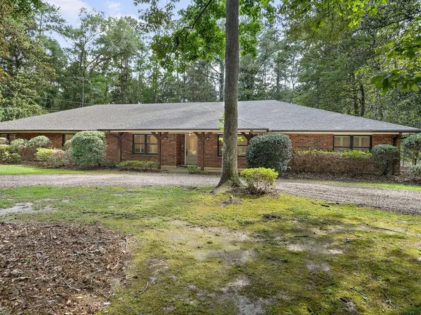 9 Elizabeth Dr, Covington, LA 70435