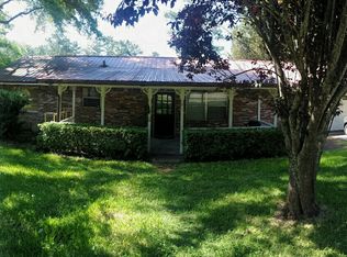 127 Pine Hill Dr, Defuniak Springs, FL 32435