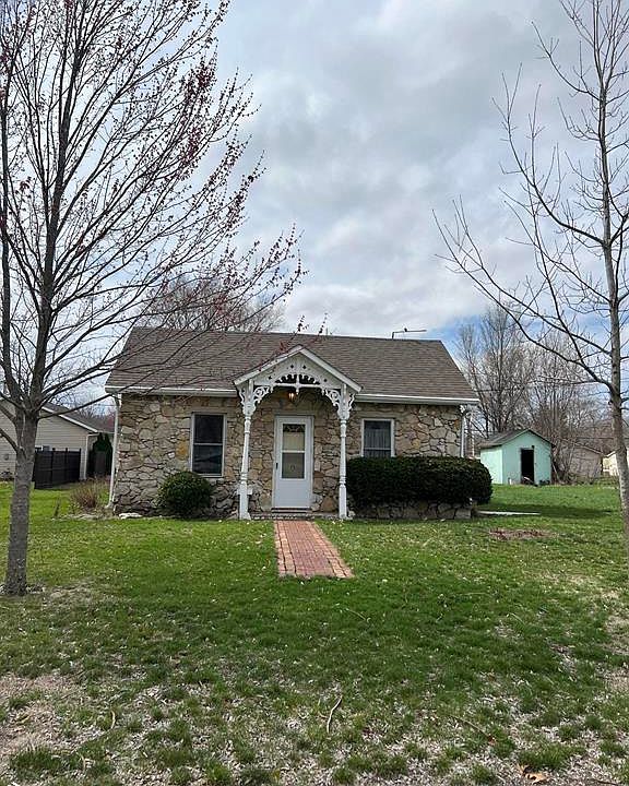 407 N 4th St, Oquawka, IL 61469 Zillow