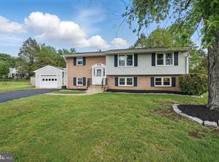 9706 Glen Ct, Manassas, VA 20110