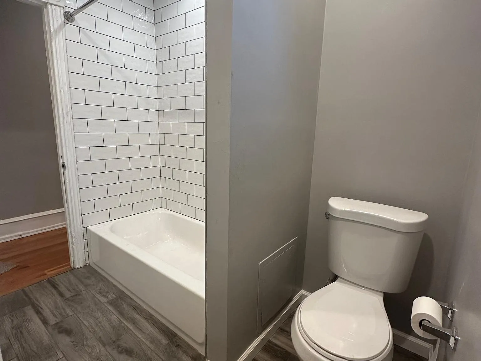Studio, 400 sqft, $900 — Photo 4