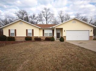 2603 Oak Forest Dr, Troy, MO 63379