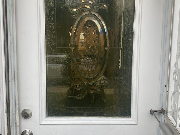 4th image of 3076 Saint Ives Ln