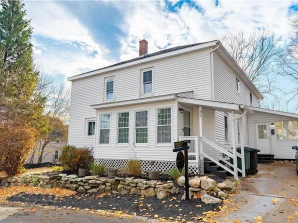 37 Phillip St, Coventry, RI 02816