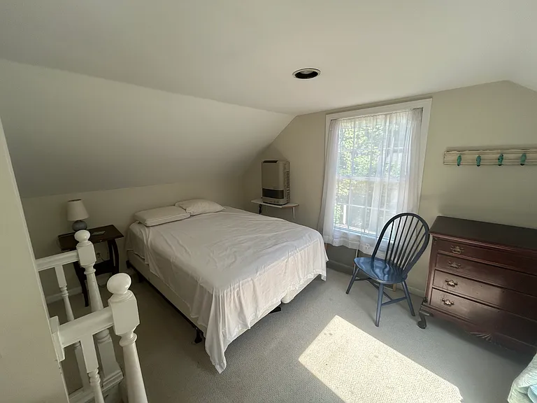 57 Underwood Rd — Photo 18