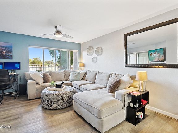 4th image of 4330 N 5TH Avenue #107