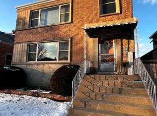 5840 W Cornelia Ave #1, Chicago, IL 60634