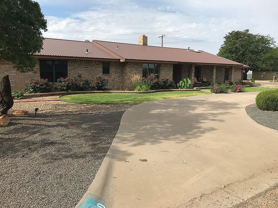 1st image of 600 E 17th Ln