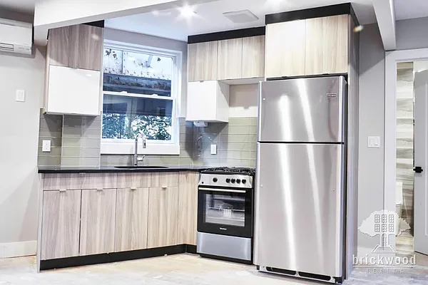 Rented by Brickwood Realty | media 3