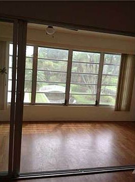 5th image of 100 El Camino Dr APT 205