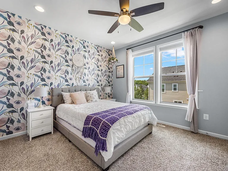 523 Pebblebrook Lane Gln — Photo 17
