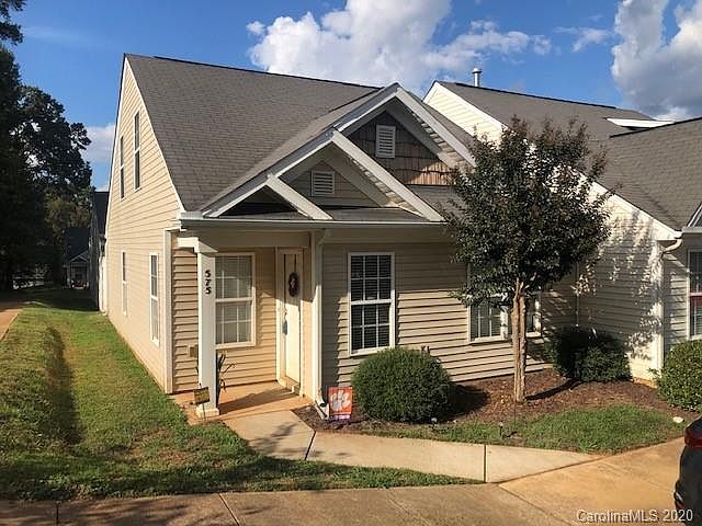 1st image of 575 Fawnborough Ct