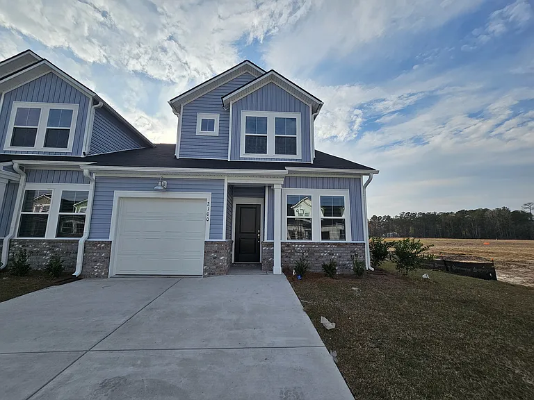2100 Wild Indigo Cir NW — Photo 1