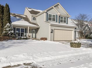 1280 Swallow Rd, Waukesha, WI 53189
