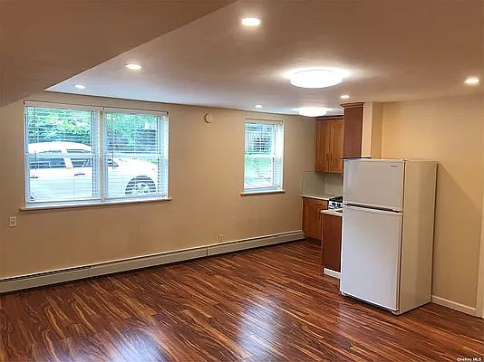 1st image of 13405 Dahlia Ave APT 1B