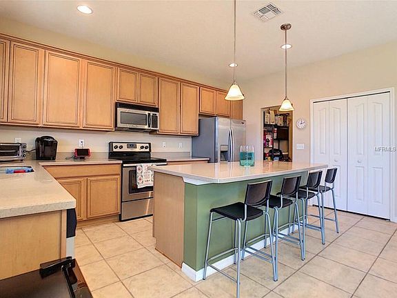 5th image of 1872 College Park Dr