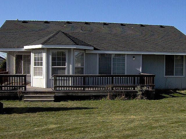 2nd image of 3389 NE Stonebrook Loop