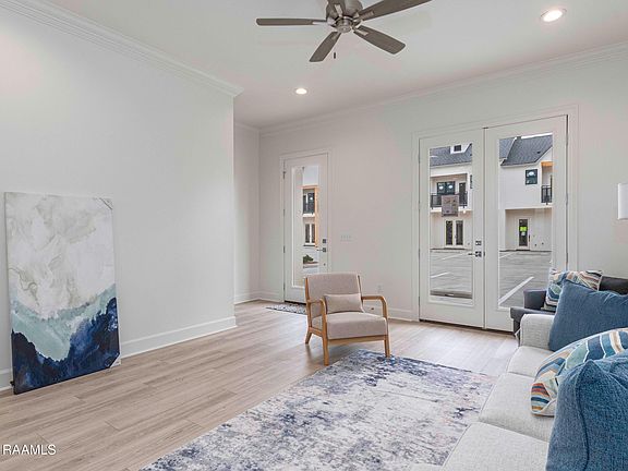 5th image of 1510 Kaliste Saloom Rd #405