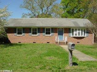 25002 Pinecroft Rd, North Dinwiddie, VA 23803