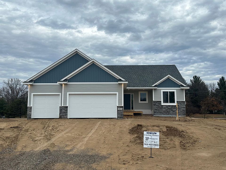 1st image of 801 174th Ave NE