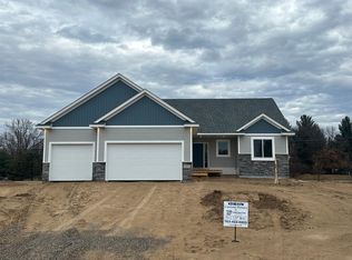 801 174th Ave NE, Ham Lake, MN 55304