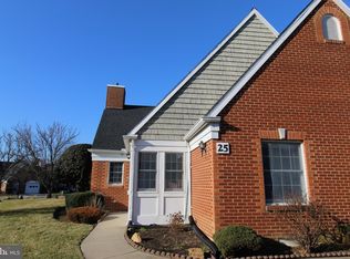 25 E Village Rd #25, Newark, DE 19713