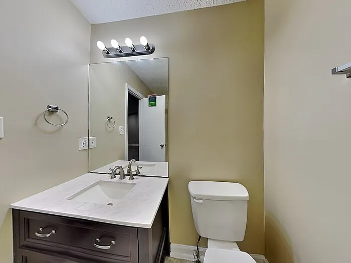 2800 Alexandria Dr SW — Photo 16