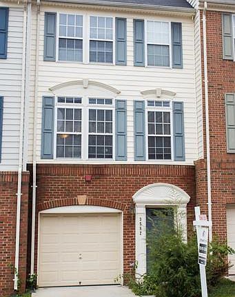 2nd image of 3582 Ellery Cir