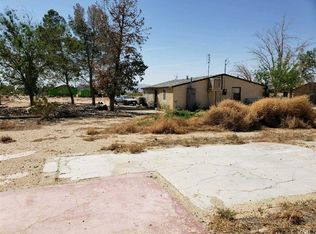 34774 Old Womans Springs Rd, Lucerne Valley, CA 92356