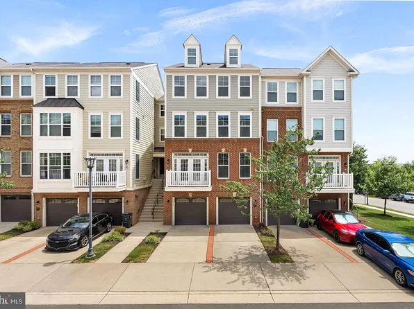 25222 Briargate Ter, Chantilly, VA 20152