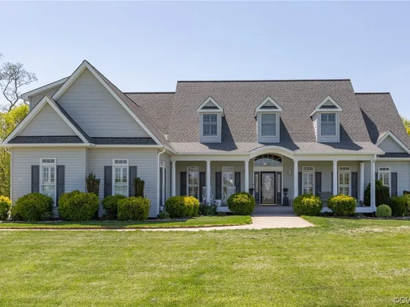 70 Kettle Bottom Dr, Colonial Beach, VA 22443