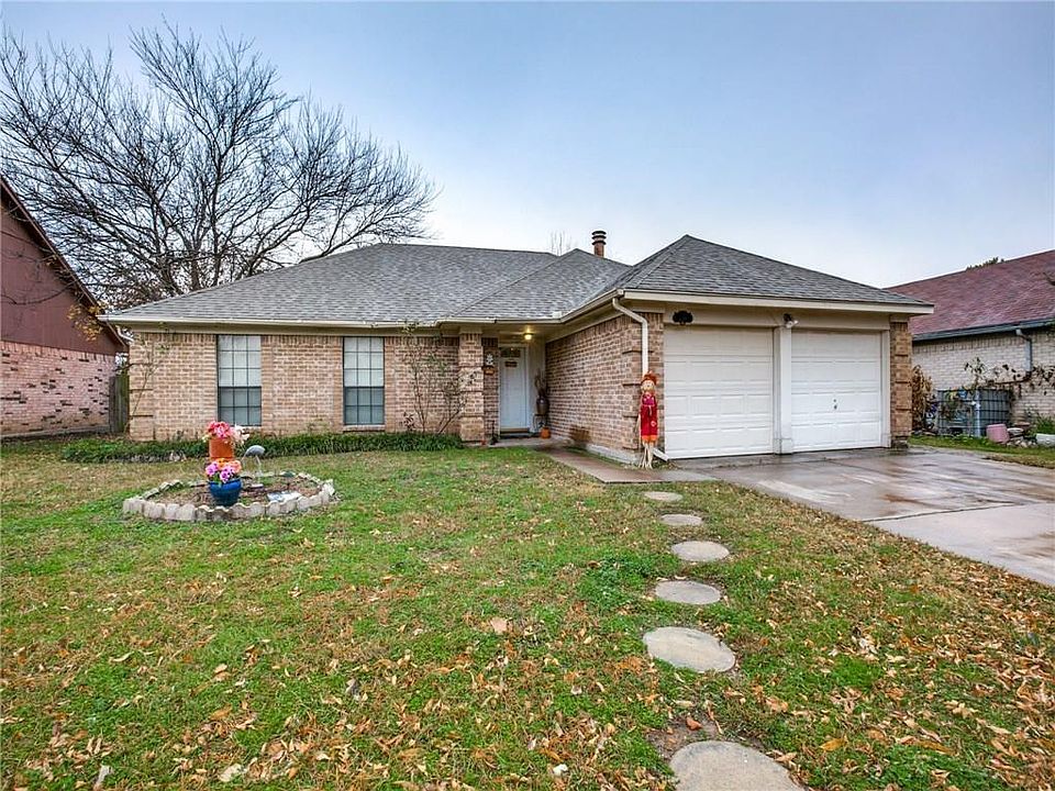 1st image of 2316 Brookdale Dr