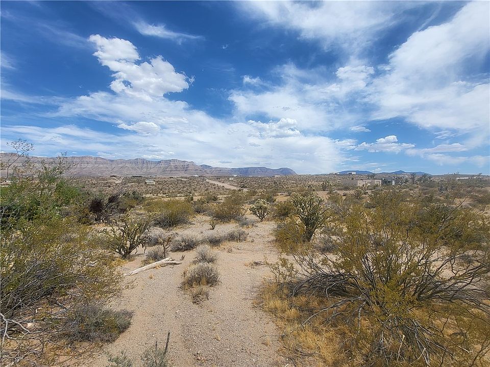 2nd image of 690 E Vulcan Drive