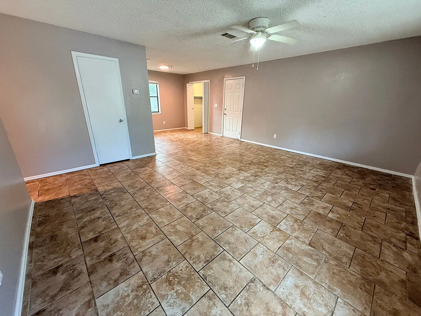 Move In Ready!! — Photo 2