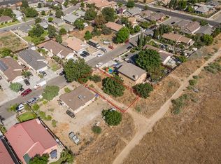 950 Fernando St, Colton, CA 92324