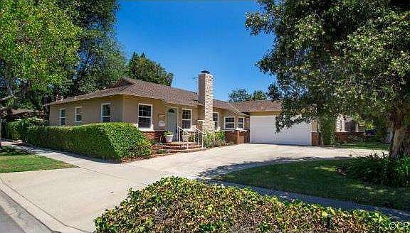 3rd image of 1323 E Lael Dr