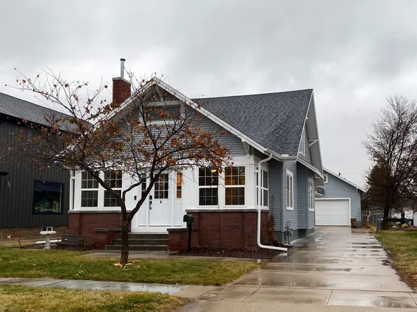 1118 N Minnesota Ave, Hastings, NE 68901