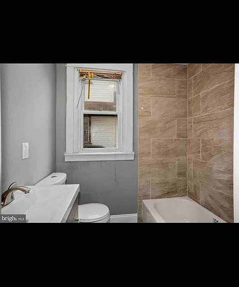 434 E Cheltenham Ave #2 — Photo 4