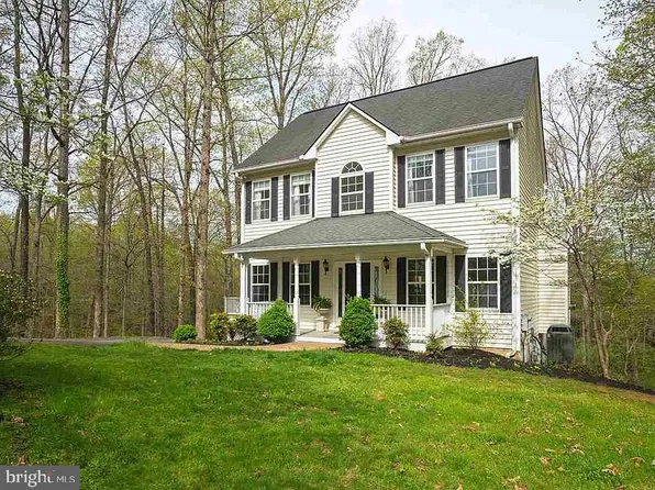 1810 Honeysuckle Ln, Charlottesville, VA 22902