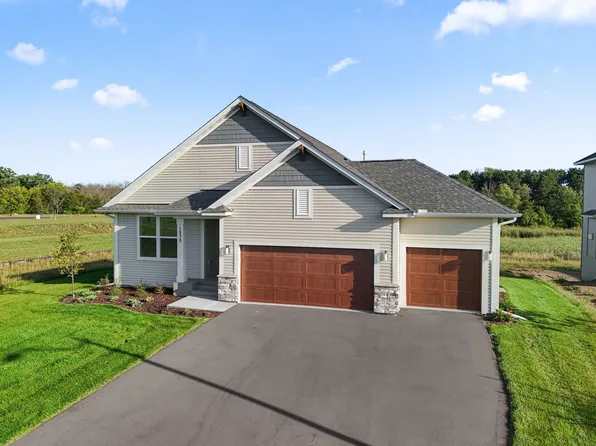 1575 Applegate Rd, New Richmond, WI 54017